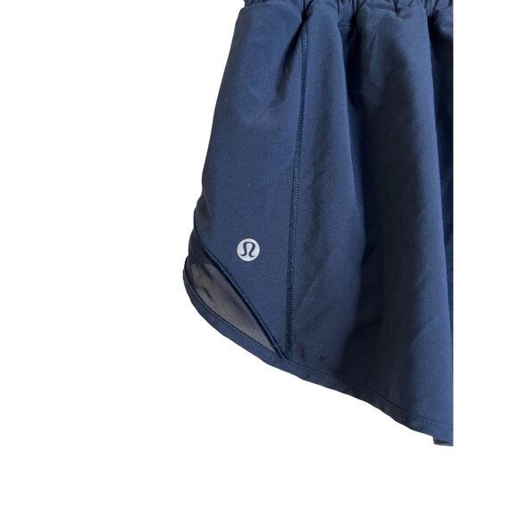 Lululemon Hotty Hot Short II *2.5" True Navy Size 8 W7ARKR - Picture 3 of 5